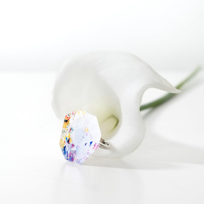 fragment_ square_ring_white