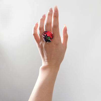 fragment_ square_ring_white