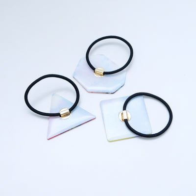 fragment hair  tie_ square_white